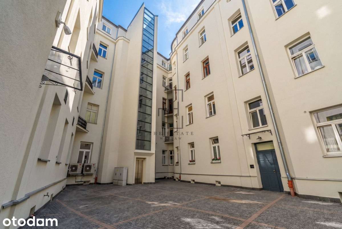 Piękna Kamienica | Plac Trzech Krzyży | Winda