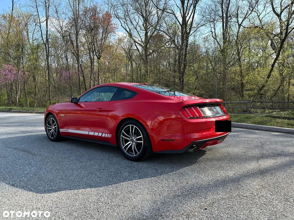 Ford Mustang 5.0 V8 GT - 4