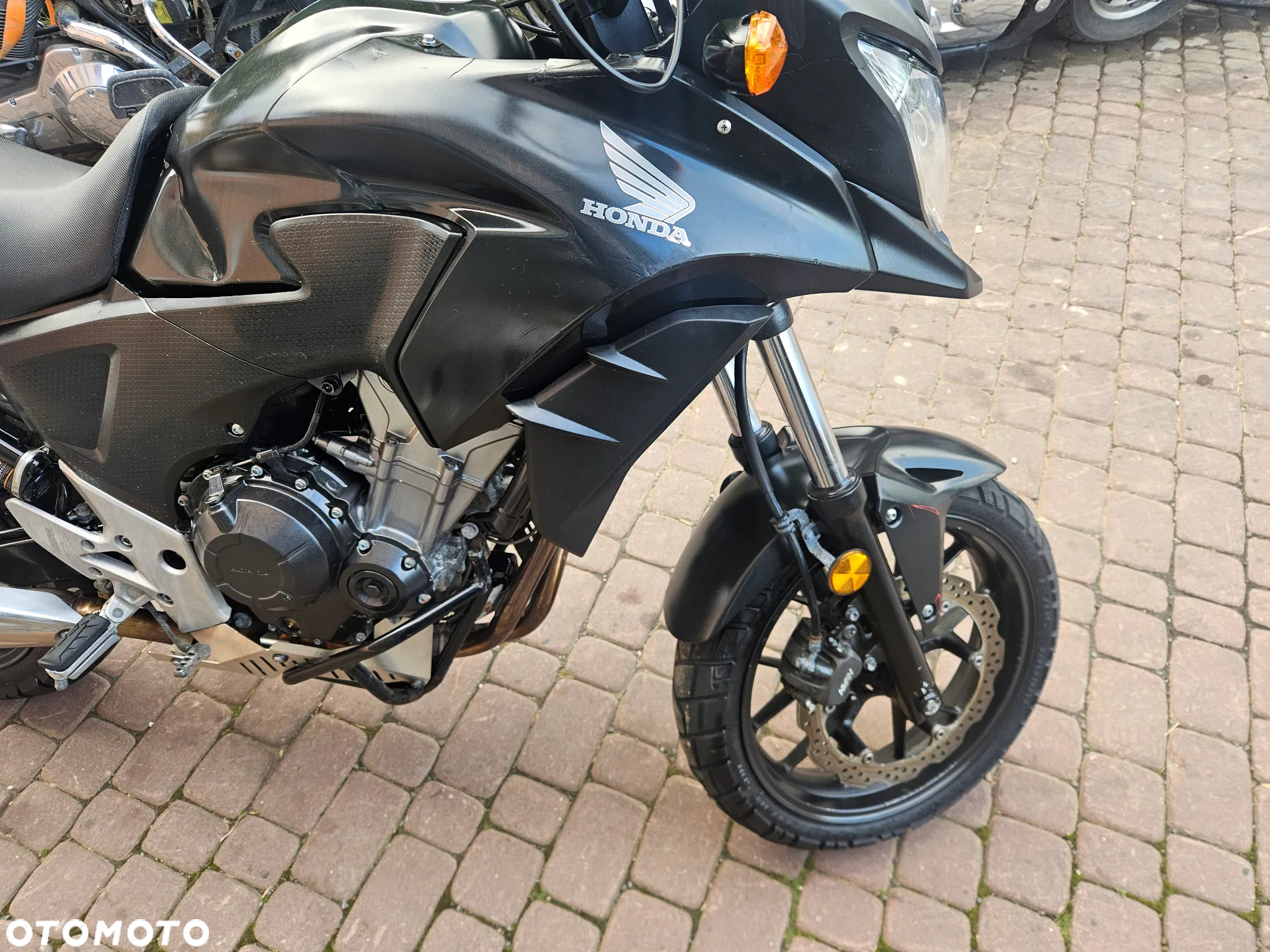 Honda CB - 4