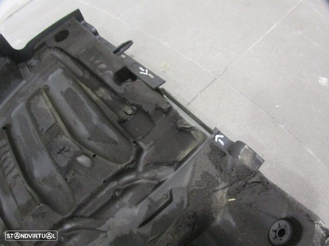 Tampa De Motor 15194001 BMW SERIE 5  E60 FASE 1 2005 3.0D Apoios Danificados 218CV 4P CINZA - 4
