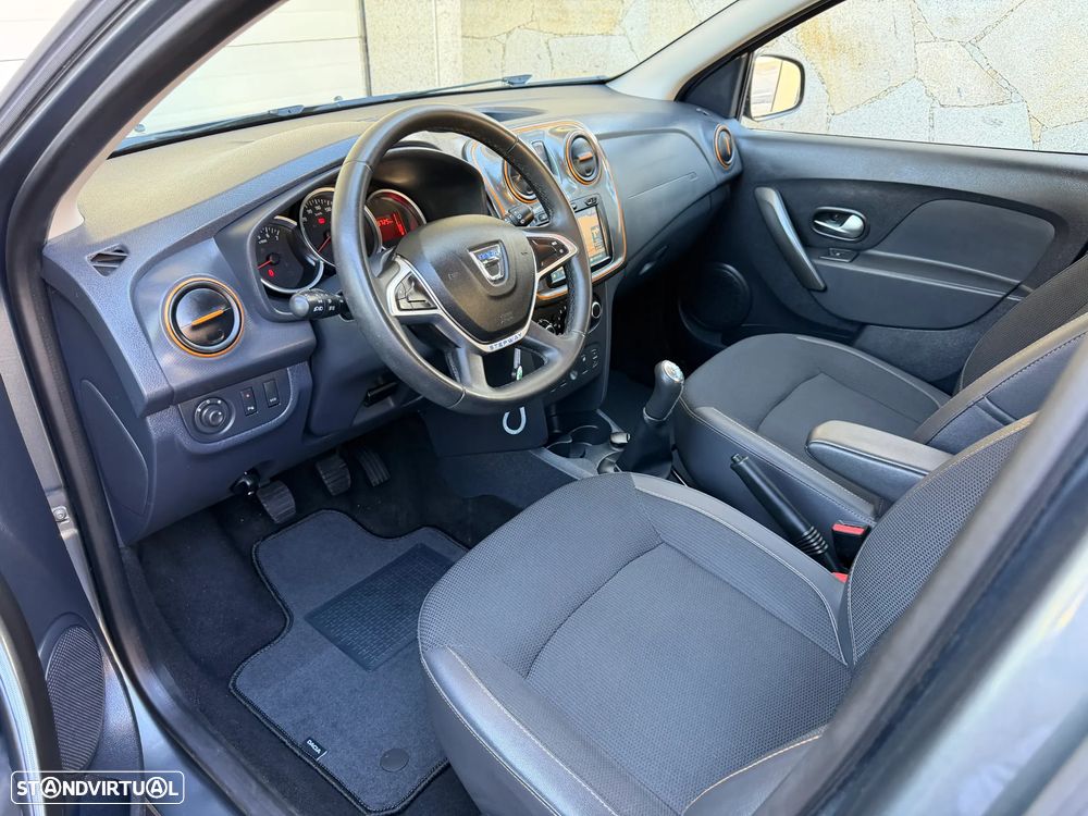 Dacia Sandero Stepway TCe 90 (S&S) Celebration - 8