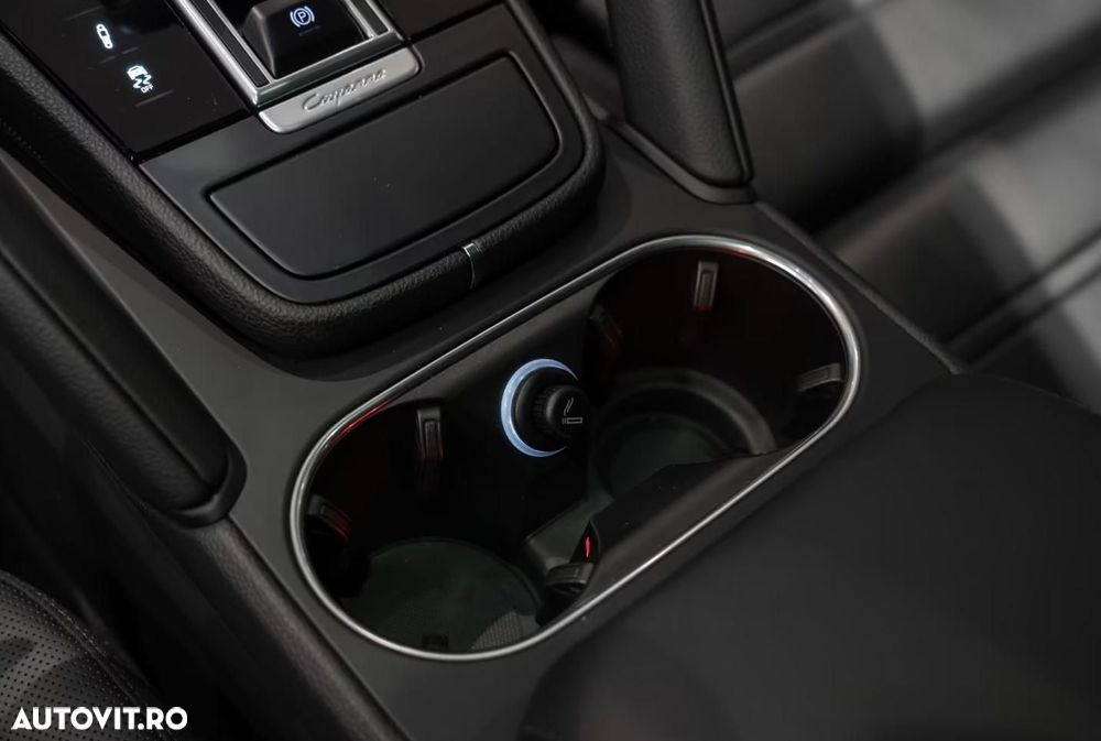 Porsche Cayenne Tiptronic S Platinum Edition - 25