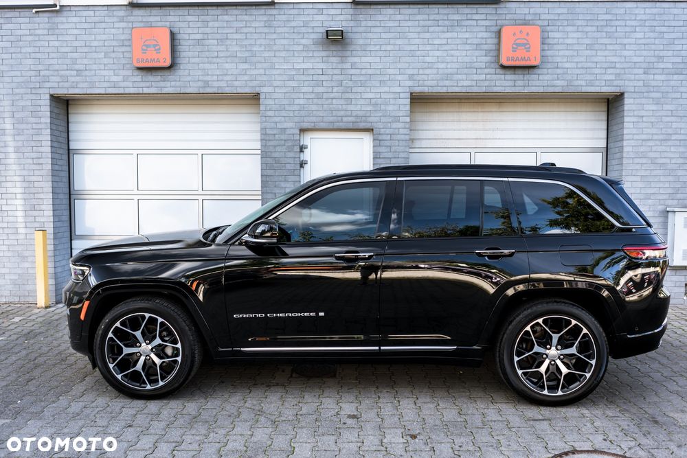 Jeep Grand Cherokee - 1