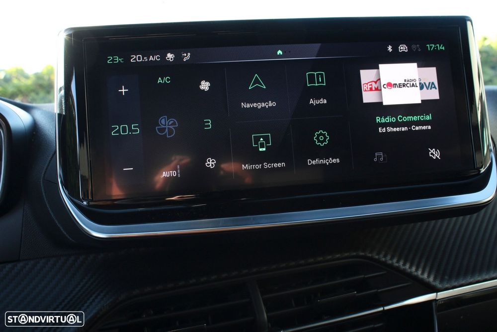 Peugeot 2008 PureTech 130 EAT8 Allure - 23