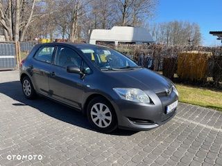 Toyota Auris 1.4 D-4D Luna - 2