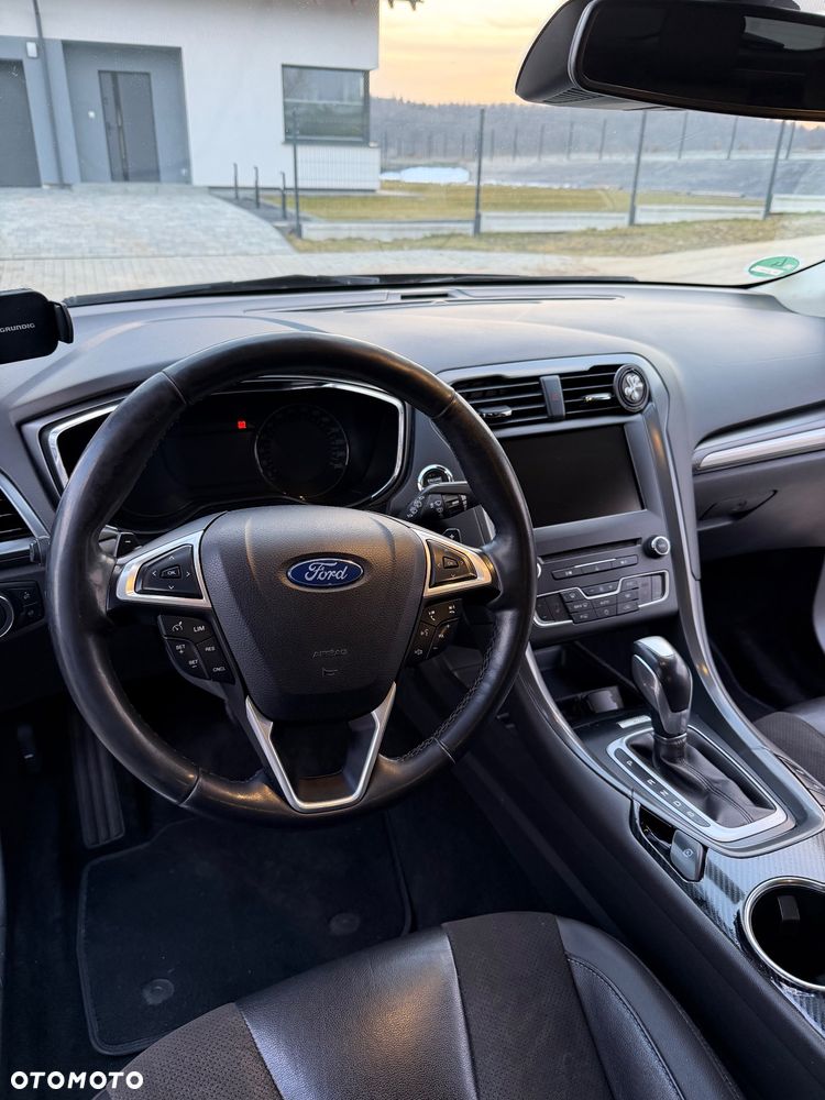 Ford Mondeo 2.0 TDCi PowerShift-Aut Allrad Titanium - 14