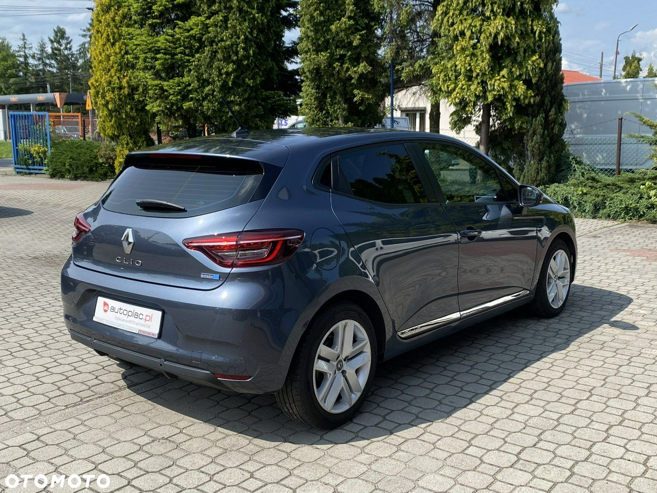 Renault Clio - 6
