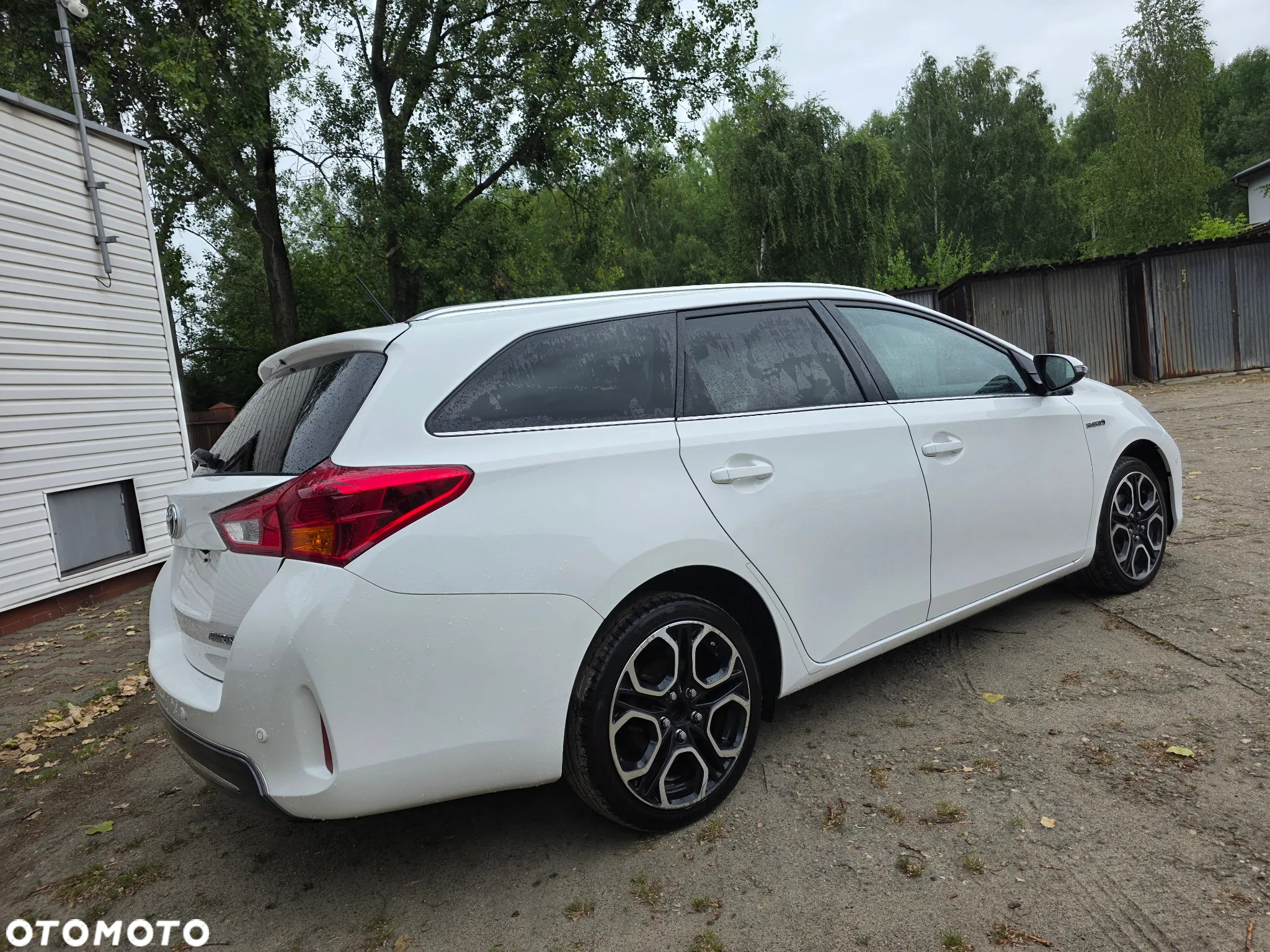 Toyota Auris 1.8 VVT-i Hybrid Automatik Edition S+ - 5
