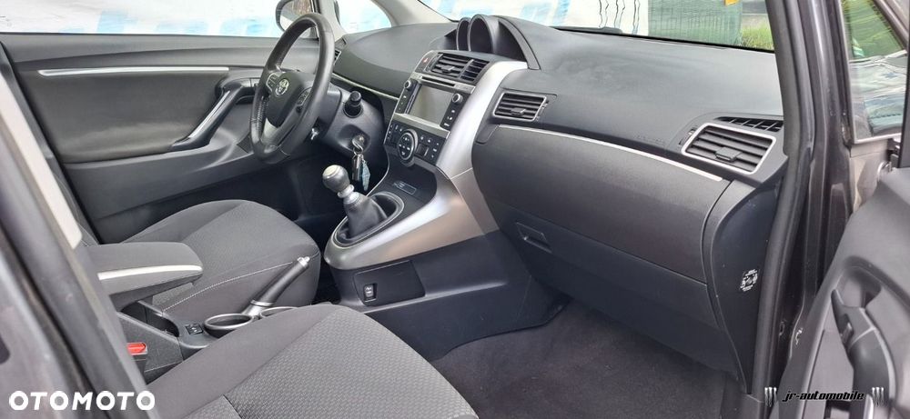 Toyota Verso 2.0 D-4D 5-Sitzer Life - 6