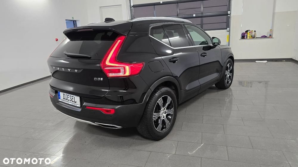 Volvo XC 40 D3 SCR Inscription - 3