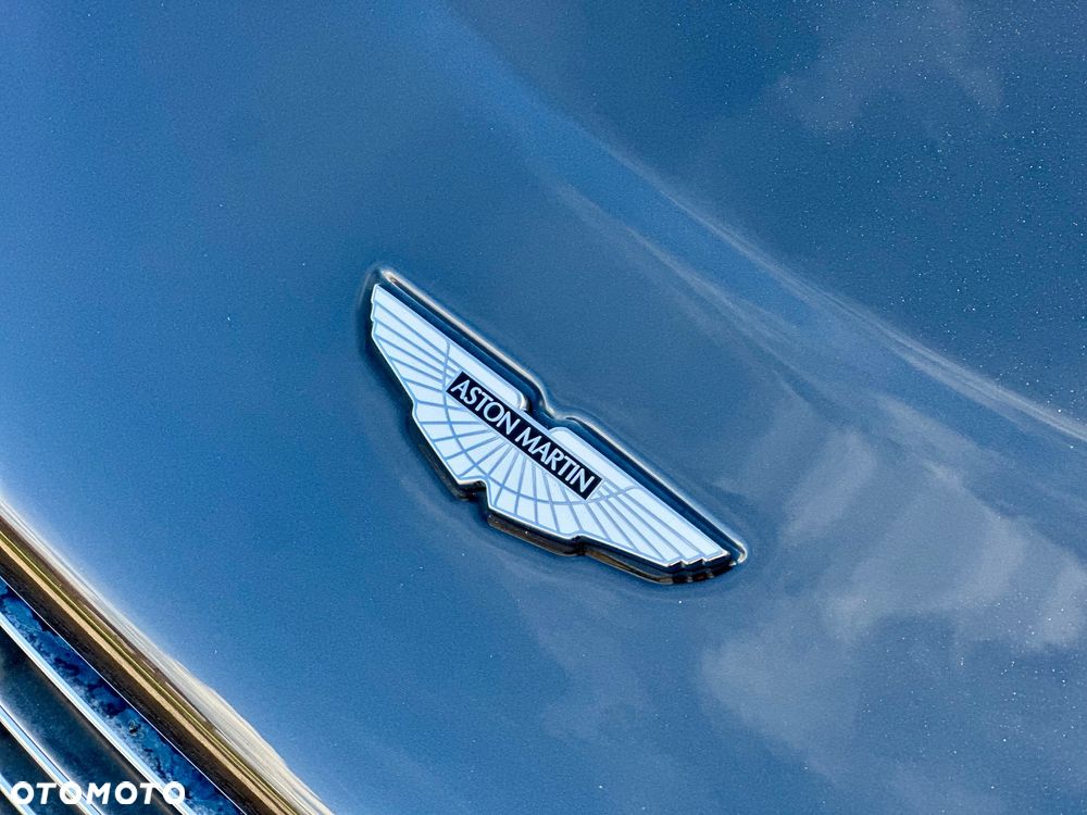 Aston Martin V12 Vantage Standard - 20