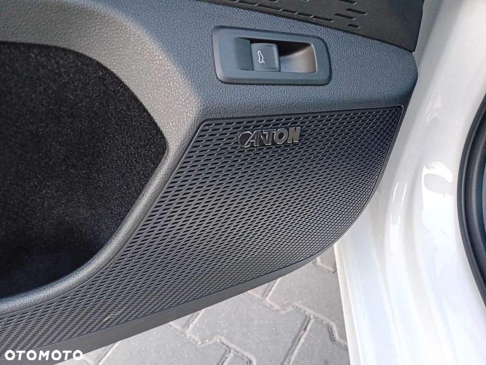 Skoda Octavia 2.0 TDI 4x4 Scout DSG - 33