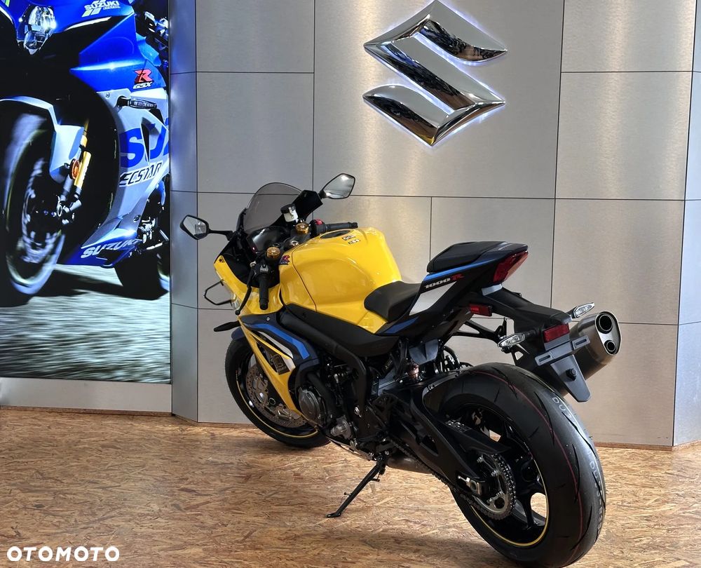 Suzuki GSX-R - 8