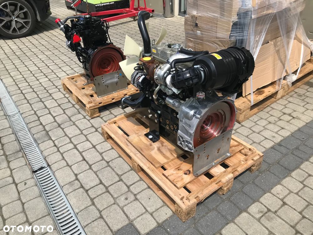 SILNIK Perkins 404D-22T 404D 22T 33.3kW 18900netto - 5