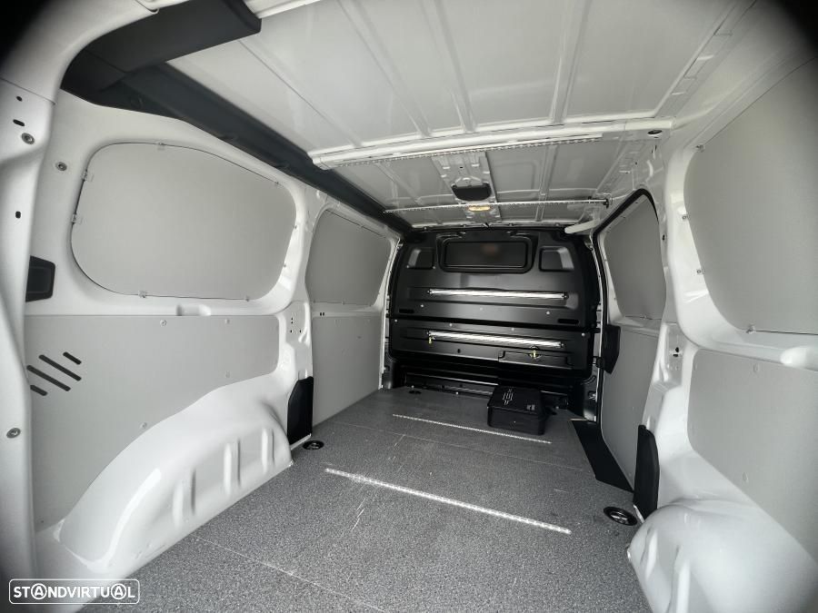 Opel Vivaro e CARGO M 75KWH - 18