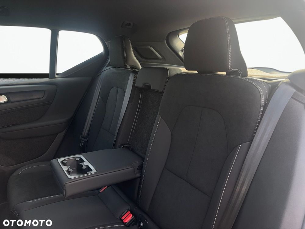 Volvo XC 40 - 17