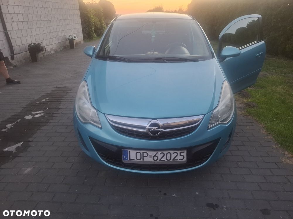 Opel Corsa - 3