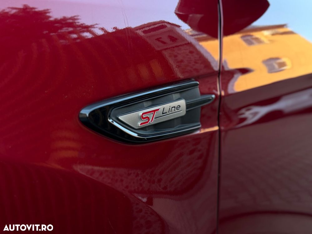 Ford Kuga 2.0 TDCi 4x4 Aut. ST-Line - 34