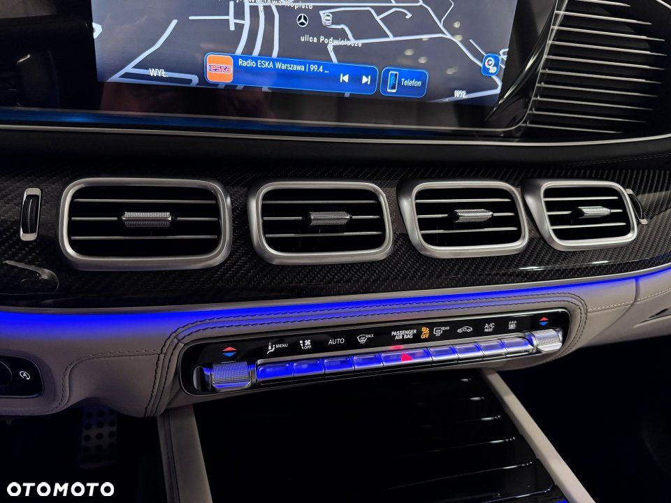 Mercedes-Benz GLS - 17