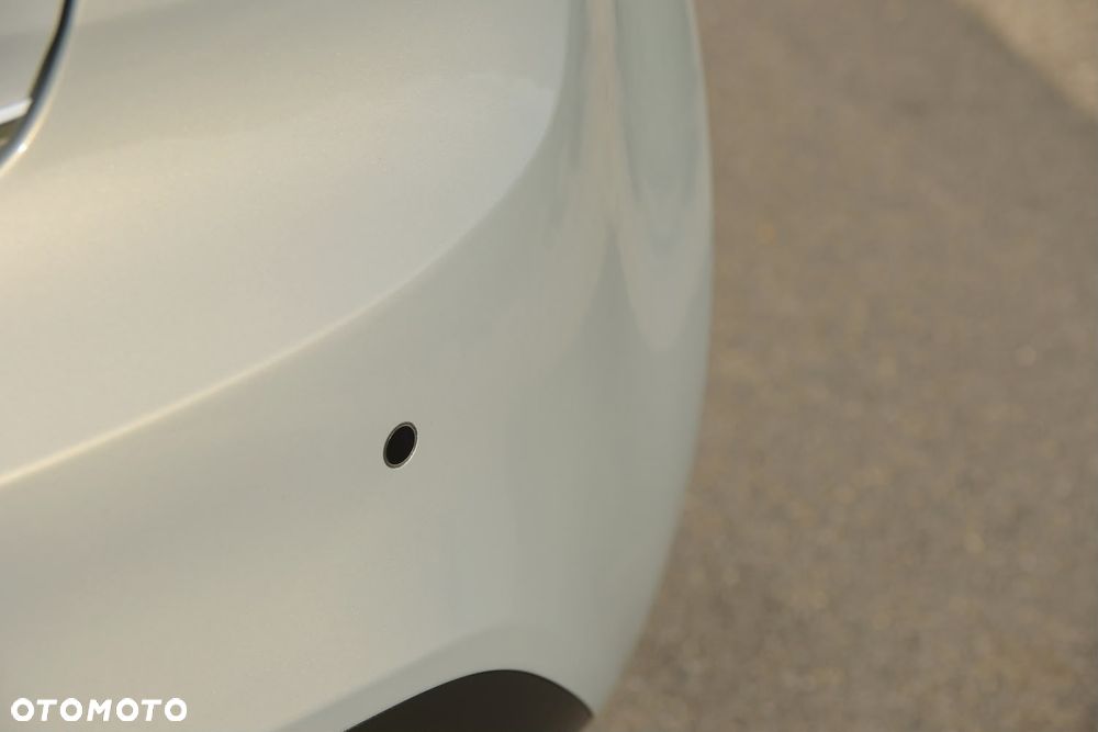 Kia Rio - 23
