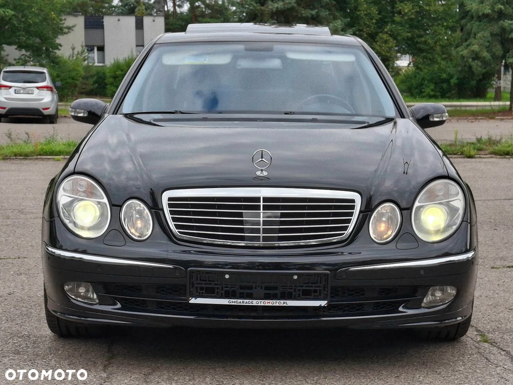 Mercedes-Benz Klasa E 500 Avantgarde Sport Edition - 20