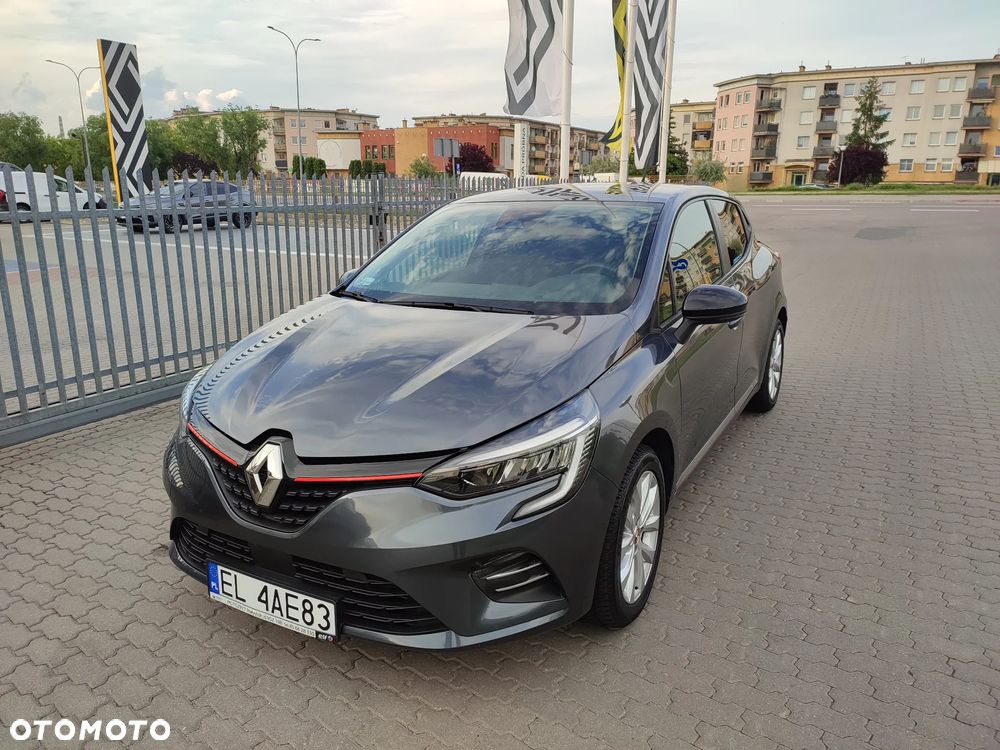 Renault Clio - 22