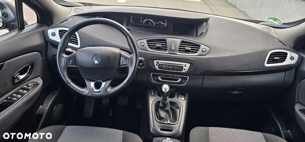 Renault Scenic - 9