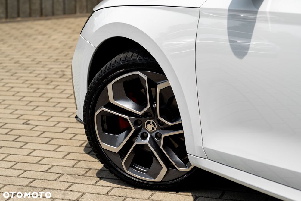 Skoda Octavia 2.0 TDI 4x4 RS DSG - 11