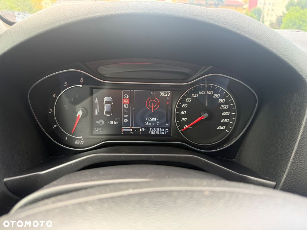 Ford Mondeo - 14