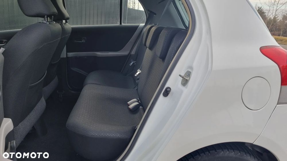 Toyota Yaris 1.0 VVT-i Edition - 17