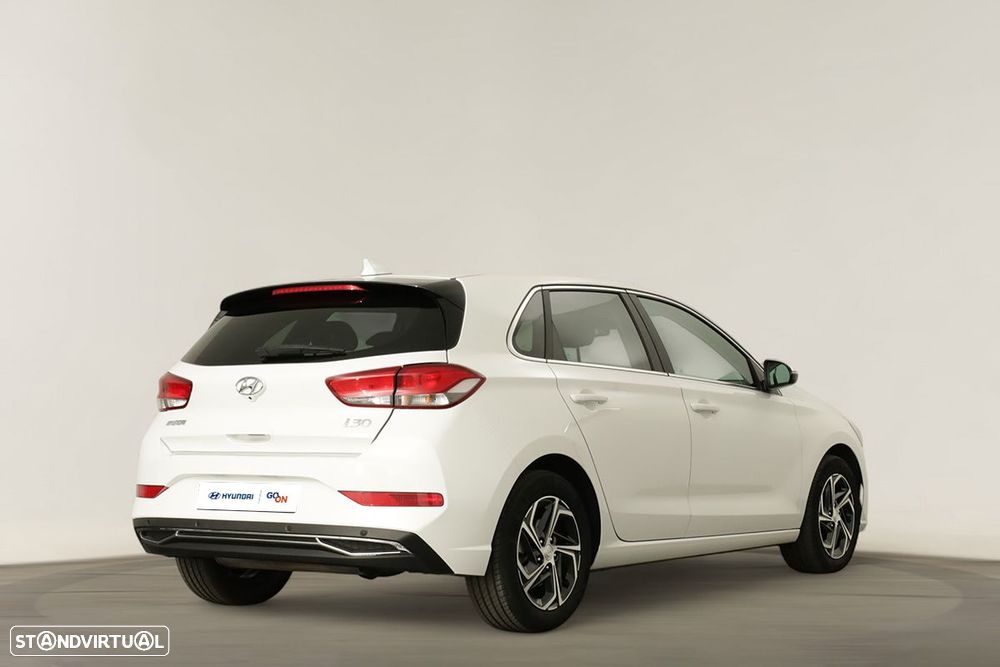 Hyundai i30 1.0 T-GDI Style Plus DCT - 4