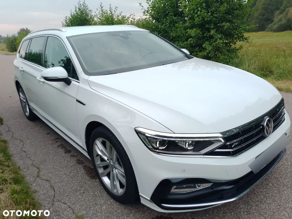 Volkswagen Passat 2.0 TDI SCR DSG Comfortline - 2