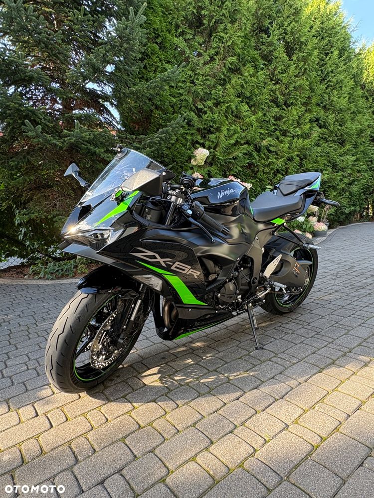 Kawasaki ZX - 17