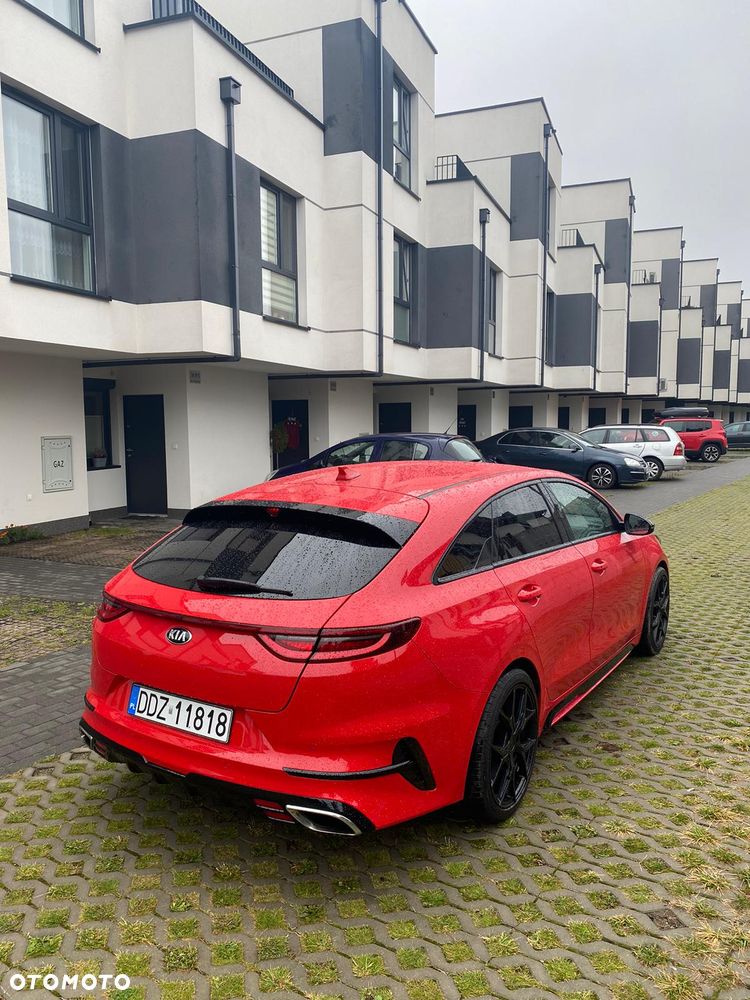 Kia ProCeed - 5
