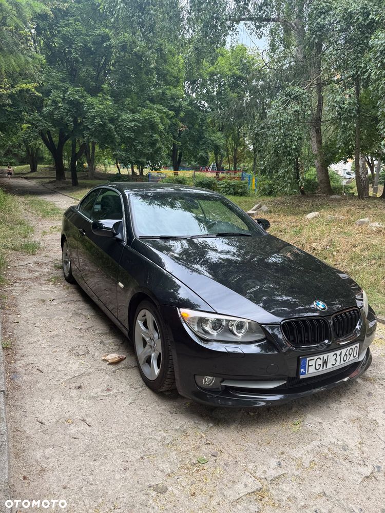 BMW Seria 3 320i - 3
