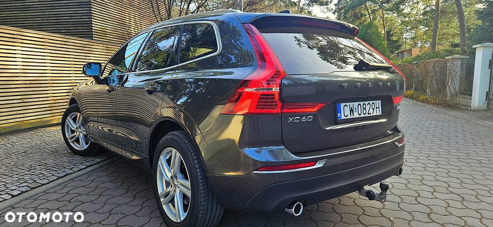 Volvo XC 60 D4 Momentum - 4