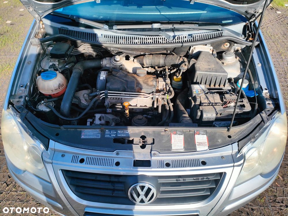 Volkswagen Polo - 11