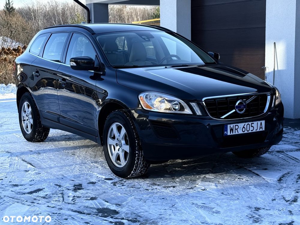 Volvo XC 60 DRIVe Momentum - 11