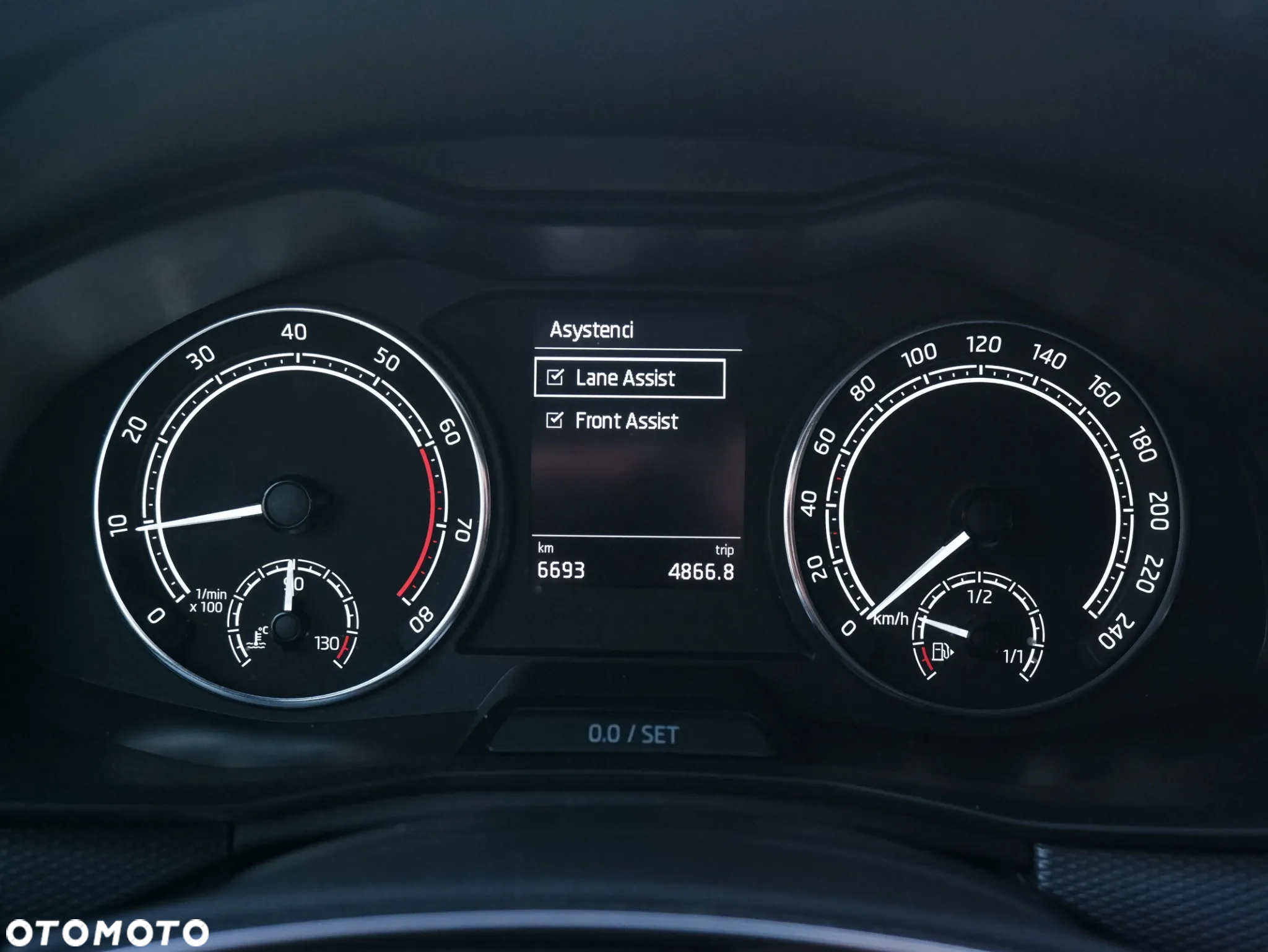 Skoda Kamiq 1.0 TSI Ambition - 27