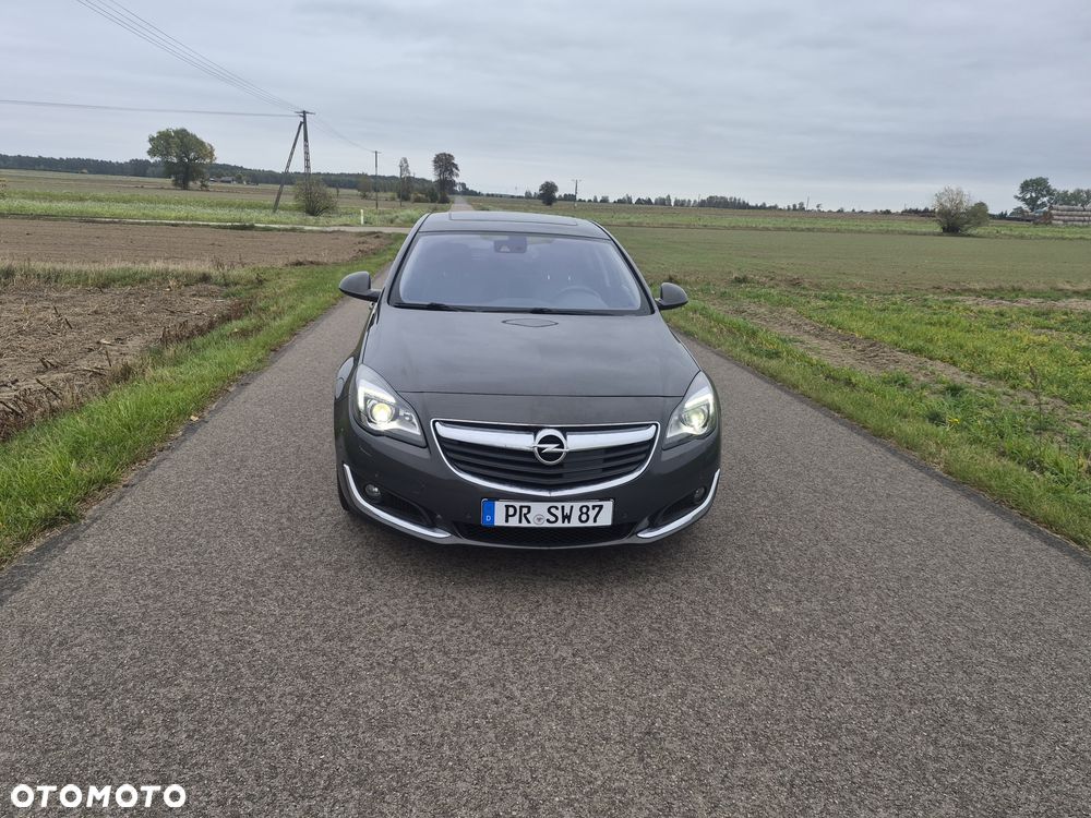 Opel Insignia - 2