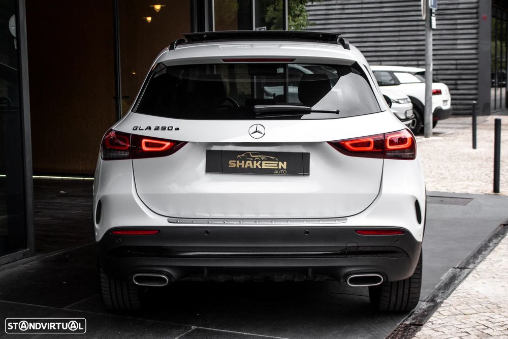 Mercedes-Benz GLA 250 e AMG Line - 10