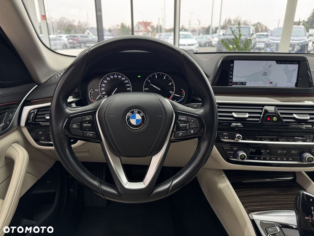 BMW Seria 5 - 15
