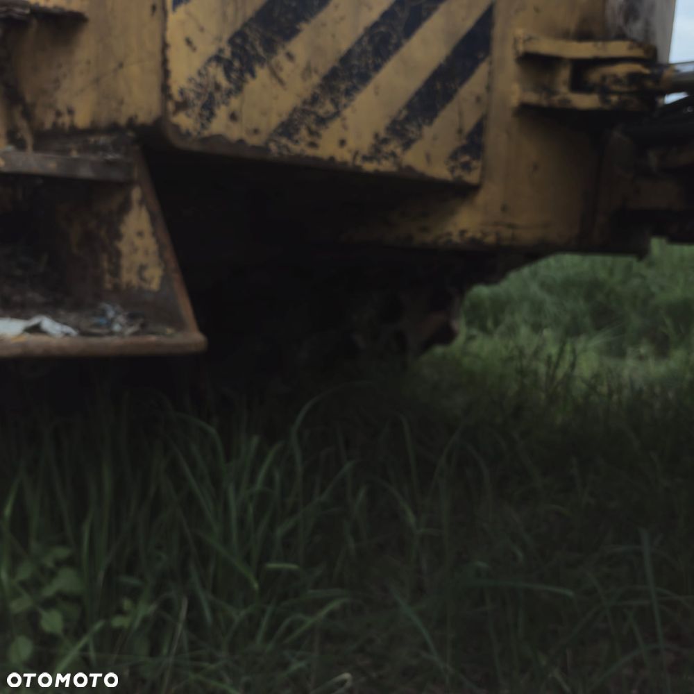 Caterpillar Kompaktor Tana G 260 - 6