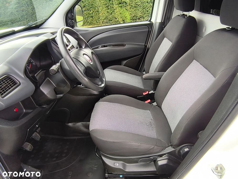 Fiat DOBLO - 19