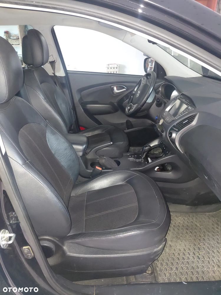 Hyundai ix35 2.0 CRDi Premium 4WD - 9