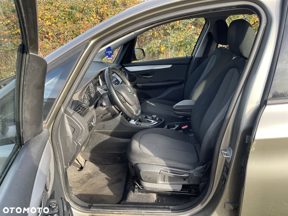 BMW Seria 2 218i Active Tourer - 16