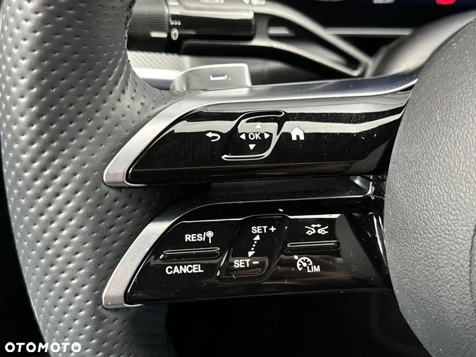 Mercedes-Benz GLC - 15
