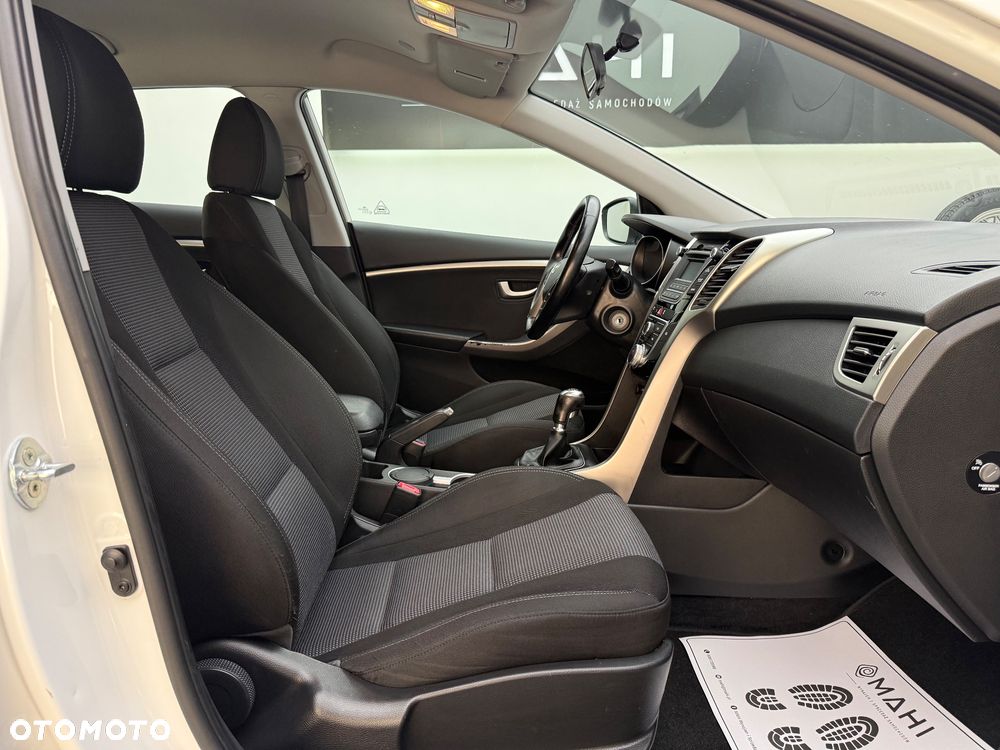 Hyundai i30 1.6 Classic - 18