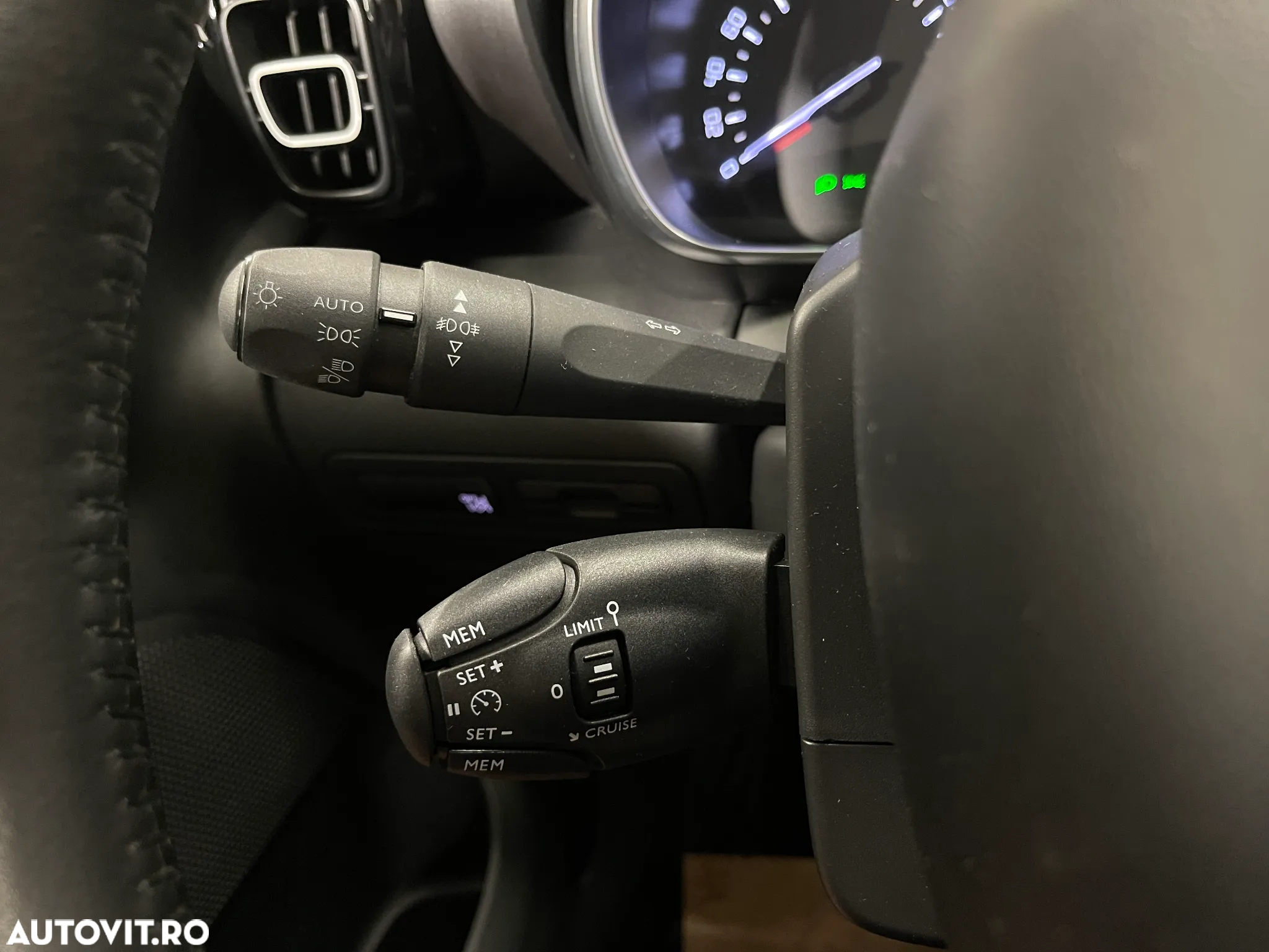 Citroën C3 AIRCROSS BlueHDI 120 Stop & Start EAT6 FEEL PACK - 22