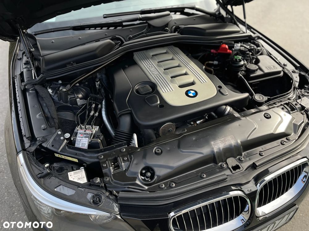 BMW Seria 5 530d - 13